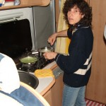 Cena in Camper in Finlandia a mezzanotte e passa